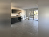Ma-Cabane - Location Appartement Nîmes, 67 m²
