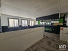 Ma-Cabane - Location Boutique Saint-Julien-de-Peyrolas, 70 m²