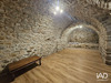 Ma-Cabane - Location Boutique Saint-Julien-de-Peyrolas, 95 m²