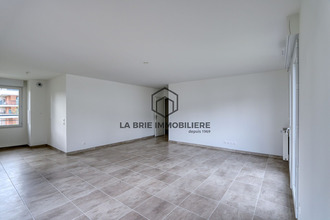achat appartement emerainville 77184