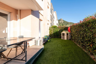 achat appartement hyeres 83400