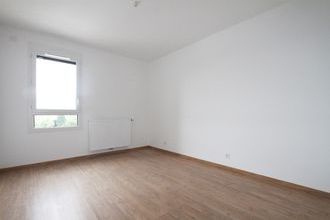 achat appartement la-roche-sur-foron 74800