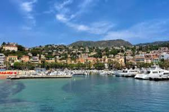 achat appartement le-lavandou 83980