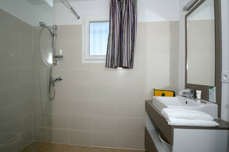achat appartement paradou 13520