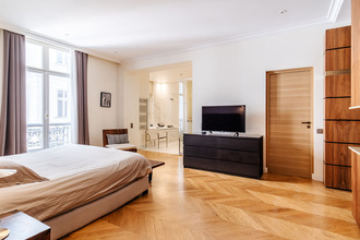 achat appartement paris-8 75008