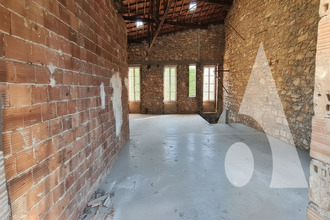 achat appartement salernes 83690