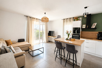 achat appartement senas 13560