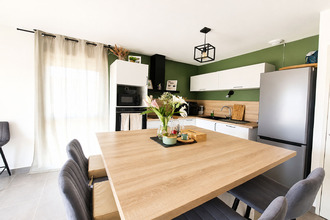 achat appartement senas 13560