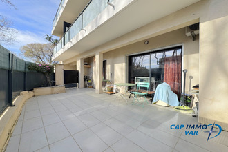 achat appartement st-cyr-sur-mer 83270