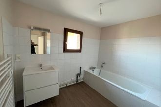 achat appartement st-etienne-de-st-geoirs 38590