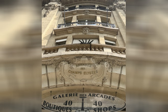 achat divers paris 75008