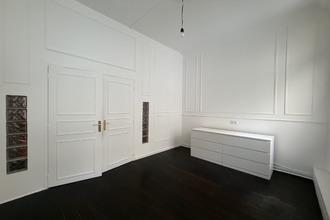 achat divers paris 75008