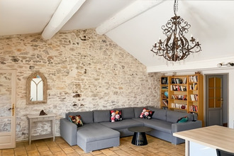 achat immeuble aigues-mortes 30220