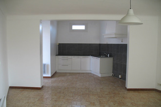 achat immeuble cabannes 13440