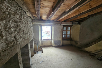 achat immeuble chaudes-aigues 15110