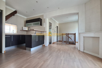 achat immeuble gond-pontouvre 16160