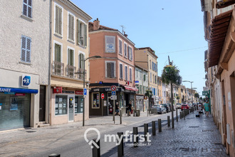 achat immeuble la-crau 83260