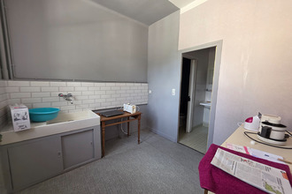 achat immeuble la-roche-posay 86270