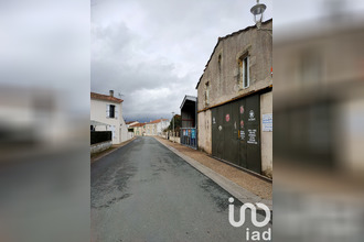 achat immeuble matha 17160