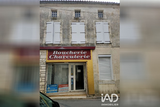 achat immeuble matha 17160