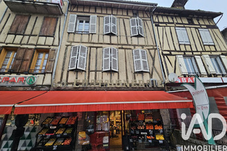 achat immeuble maurs 15600