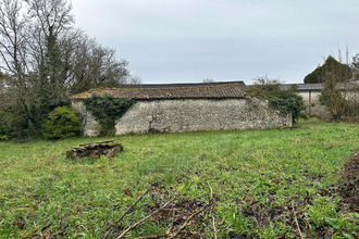 achat immeuble perignac 17800