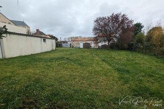 achat immeuble port-st-pere 44710