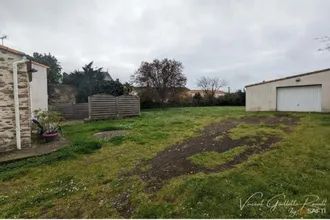 achat immeuble port-st-pere 44710