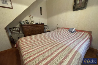 achat immeuble riom-es-mtagnes 15400