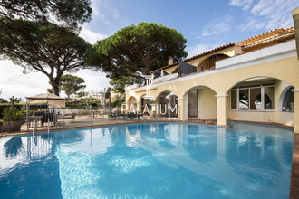 achat immeuble roquebrune-sur-argens 83370