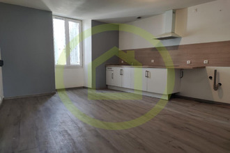 achat immeuble st-genis-de-stonge 17240