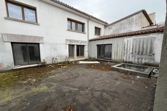 achat immeuble st-jean-d-angely 17400