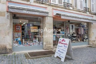 achat immeuble st-jean-d-angely 17400