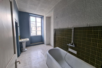 achat immeuble villebois-lavalette 16320