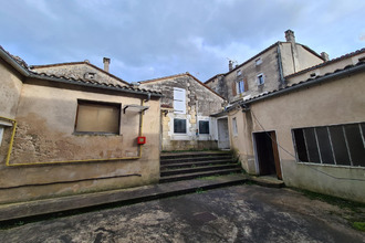 achat immeuble villebois-lavalette 16320