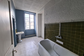 achat immeuble villebois-lavalette 16320