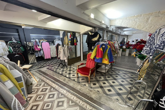 achat localcommercial aigues-mortes 30220