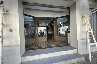 achat localcommercial aigues-mortes 30220