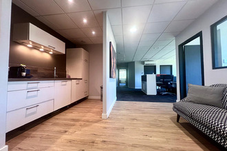 achat localcommercial archamps 74160