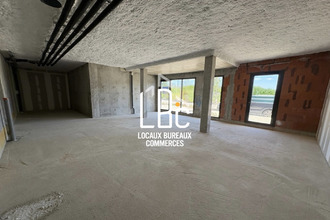 achat localcommercial avrille 49240