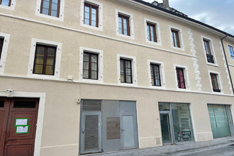 achat localcommercial bonneville 74130