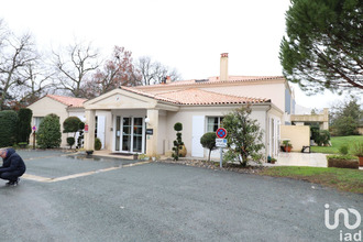 achat localcommercial chateaubernard 16100