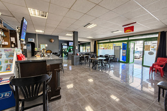 achat localcommercial gardanne 13120