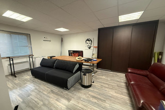 achat localcommercial glaire 08200