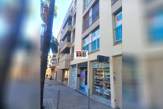 achat localcommercial hyeres 83400