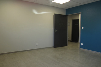 achat localcommercial isneauville 76230