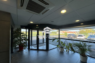 achat localcommercial la-haie-fouassiere 44690