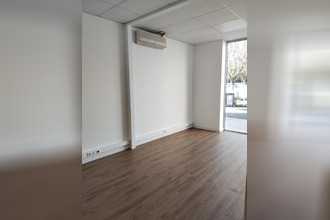 achat localcommercial la-roche-sur-yon 85000