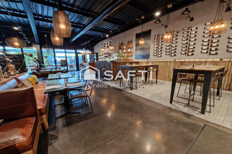 achat localcommercial les-peintures 33230