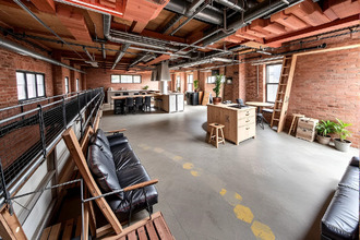 achat localcommercial miramas 13140